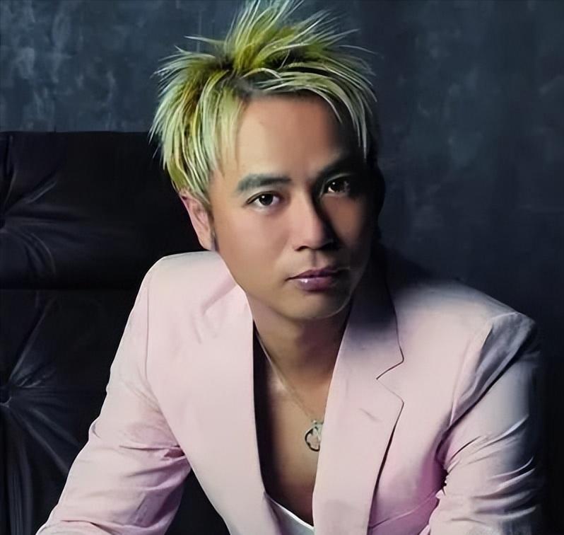 李克勤最好听的十首歌_李克勤夫妇和胡枫汪明荃相聚_李克勤