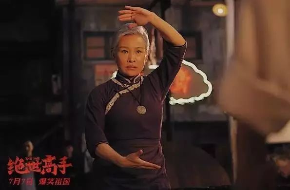 周星驰关于吃的电影_周星驰的美食故事与电影中的美食_周星驰演的美食电影