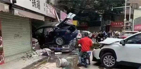 特斯拉培训心得_特斯拉的安全培训与认知提升_特斯拉安全考试题