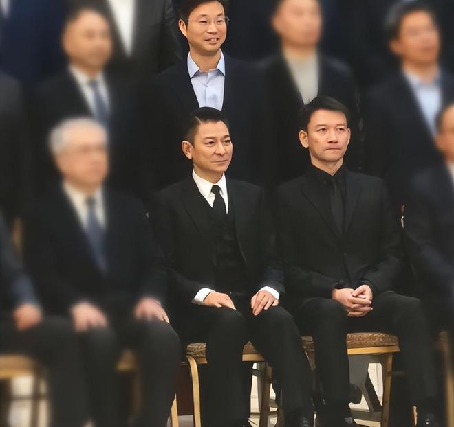 刘德华公益慈善_刘德华做的慈善事业_刘德华的公益事业与社会责任